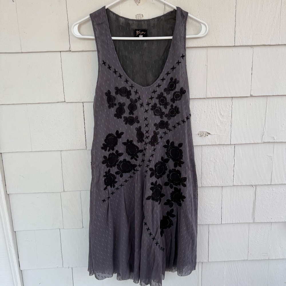 Biya Johnny Was Embroidered Tank Mini Dress Gray Black size Large